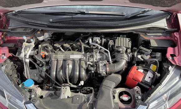 Acheter Occasion Voiture Honda FIT Rouge à Import - Dubai, Région de la Bouenza Acheter Occasion Voiture Honda FIT Rouge à Import - Dubai, Région de la Bouenza