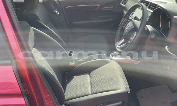 Acheter Occasion Voiture Honda FIT Rouge à Import - Dubai, Région de la Bouenza Acheter Occasion Voiture Honda FIT Rouge à Import - Dubai, Région de la Bouenza
