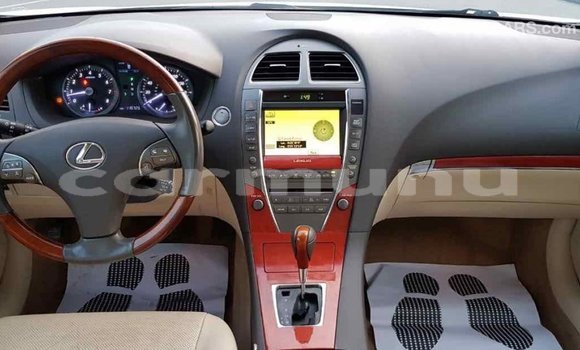 Buy Import Lexus ES White Car in Import - Dubai in Region of Bouenza Buy Import Lexus ES White Car in Import - Dubai in Region of Bouenza