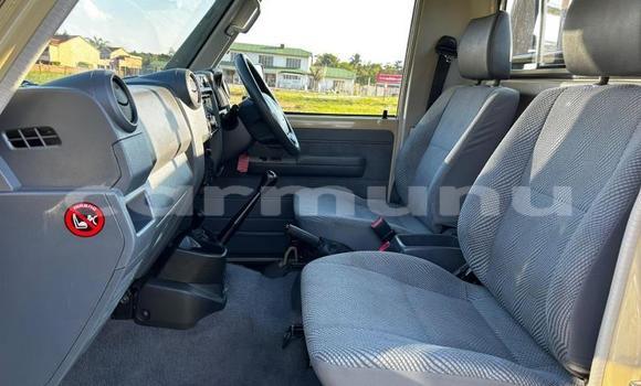 Buy Used Toyota Land Cruiser Other Car in Import - Dubai in Region of Bouenza Buy Used Toyota Land Cruiser Other Car in Import - Dubai in Region of Bouenza