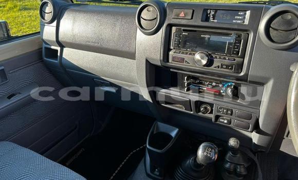 Buy Used Toyota Land Cruiser Other Car in Import - Dubai in Region of Bouenza Buy Used Toyota Land Cruiser Other Car in Import - Dubai in Region of Bouenza
