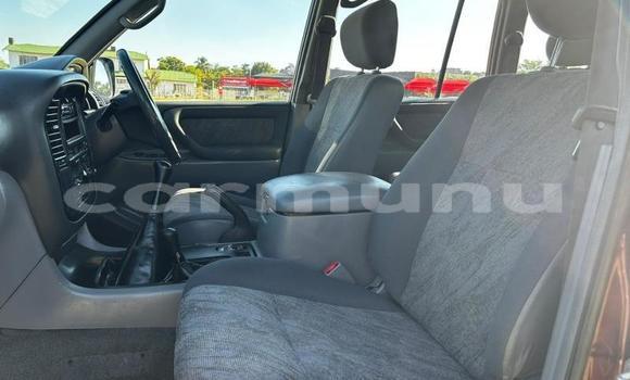 Acheter Occasion Voiture Toyota Land Cruiser Prado Rouge à Import - Dubai, Région de la Bouenza Acheter Occasion Voiture Toyota Land Cruiser Prado Rouge à Import - Dubai, Région de la Bouenza