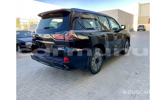 Acheter Import Voiture Lexus LX Noir à Import - Dubai, Région de la Bouenza Acheter Import Voiture Lexus LX Noir à Import - Dubai, Région de la Bouenza