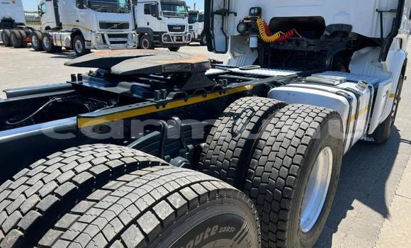 Buy Used Scania R420 White Truck in Import - Dubai in Region of Bouenza Buy Used Scania R420 White Truck in Import - Dubai in Region of Bouenza