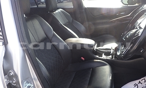 Buy Used Toyota Harrier Silver Car in Import - Dubai in Region of Bouenza Buy Used Toyota Harrier Silver Car in Import - Dubai in Region of Bouenza