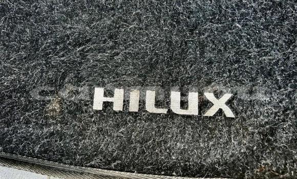 Acheter Occasion Voiture Toyota Hilux Blanc à Import - Dubai, Région de la Bouenza Acheter Occasion Voiture Toyota Hilux Blanc à Import - Dubai, Région de la Bouenza