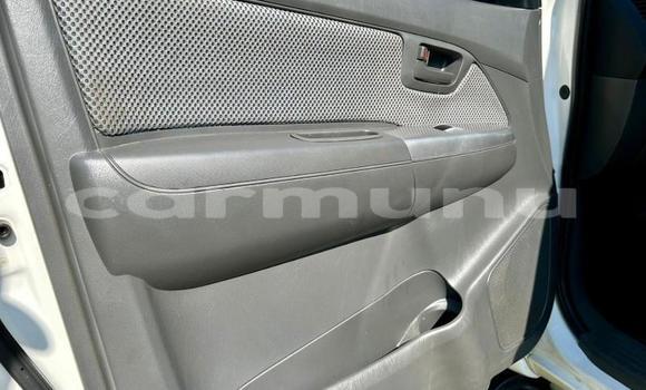 Acheter Occasion Voiture Toyota Hilux Blanc à Import - Dubai, Région de la Bouenza Acheter Occasion Voiture Toyota Hilux Blanc à Import - Dubai, Région de la Bouenza