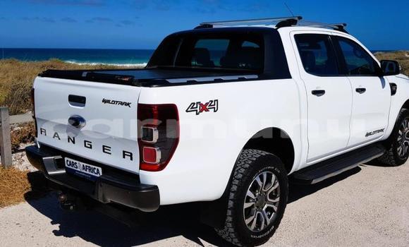 Acheter Occasion Voiture Ford Ranger Blanc à Import - Dubai, Région de la Bouenza Acheter Occasion Voiture Ford Ranger Blanc à Import - Dubai, Région de la Bouenza