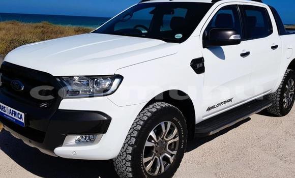Acheter Occasion Voiture Ford Ranger Blanc à Import - Dubai, Région de la Bouenza Acheter Occasion Voiture Ford Ranger Blanc à Import - Dubai, Région de la Bouenza