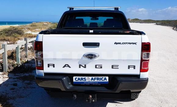 Acheter Occasion Voiture Ford Ranger Blanc à Import - Dubai, Région de la Bouenza Acheter Occasion Voiture Ford Ranger Blanc à Import - Dubai, Région de la Bouenza