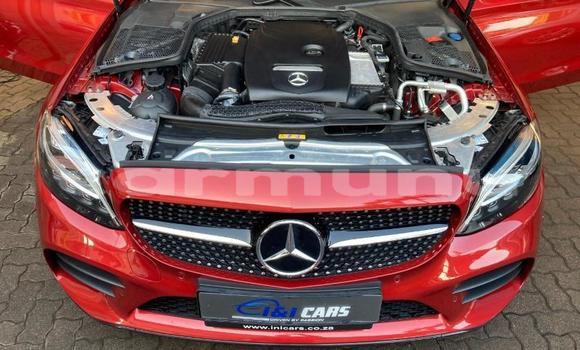 Acheter Occasion Voiture Mercedes-Benz C-Classe Rouge à Import - Dubai, Région de la Bouenza Acheter Occasion Voiture Mercedes-Benz C-Classe Rouge à Import - Dubai, Région de la Bouenza