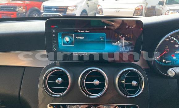 Acheter Occasion Voiture Mercedes-Benz C-Classe Rouge à Import - Dubai, Région de la Bouenza Acheter Occasion Voiture Mercedes-Benz C-Classe Rouge à Import - Dubai, Région de la Bouenza