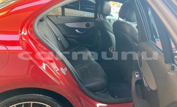 Acheter Occasion Voiture Mercedes-Benz C-Classe Rouge à Import - Dubai, Région de la Bouenza Acheter Occasion Voiture Mercedes-Benz C-Classe Rouge à Import - Dubai, Région de la Bouenza