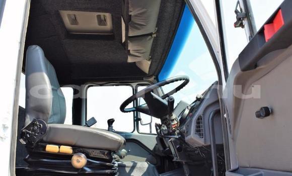 Buy Used Mercedes‒Benz Truck White Truck in Import - Dubai in Region of Bouenza Buy Used Mercedes‒Benz Truck White Truck in Import - Dubai in Region of Bouenza