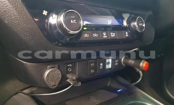 Acheter Occasion Voiture Toyota Hilux Blanc à Import - Dubai, Région de la Bouenza Acheter Occasion Voiture Toyota Hilux Blanc à Import - Dubai, Région de la Bouenza