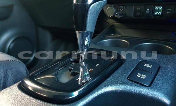 Acheter Occasion Voiture Toyota Hilux Blanc à Import - Dubai, Région de la Bouenza Acheter Occasion Voiture Toyota Hilux Blanc à Import - Dubai, Région de la Bouenza