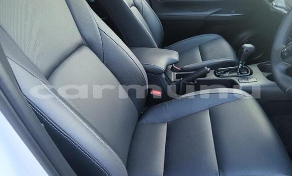 Acheter Occasion Voiture Toyota Hilux Blanc à Import - Dubai, Région de la Bouenza Acheter Occasion Voiture Toyota Hilux Blanc à Import - Dubai, Région de la Bouenza