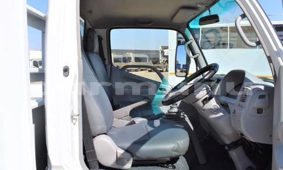 Acheter Occasion Utilitaire Toyota Dyna Blanc à Import - Dubai, Région de la Bouenza Acheter Occasion Utilitaire Toyota Dyna Blanc à Import - Dubai, Région de la Bouenza
