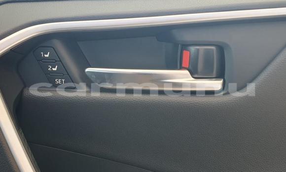 Acheter Occasion Voiture Toyota RAV4 Blanc à Import - Dubai, Région de la Bouenza Acheter Occasion Voiture Toyota RAV4 Blanc à Import - Dubai, Région de la Bouenza