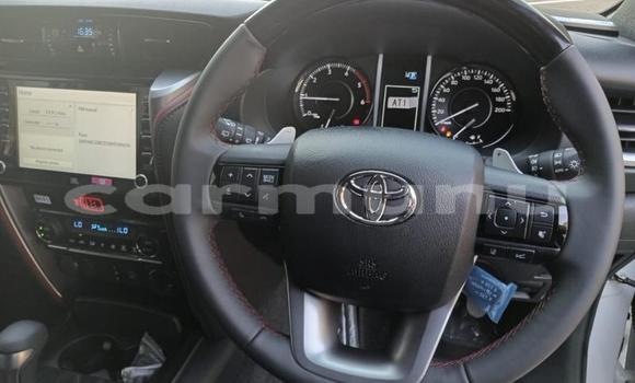 Acheter Occasion Voiture Toyota Fortuner Gris à Import - Dubai, Région de la Bouenza Acheter Occasion Voiture Toyota Fortuner Gris à Import - Dubai, Région de la Bouenza