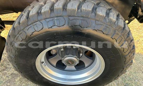 Acheter Occasion Voiture Toyota Land Cruiser Gris à Import - Dubai, Région de la Bouenza Acheter Occasion Voiture Toyota Land Cruiser Gris à Import - Dubai, Région de la Bouenza