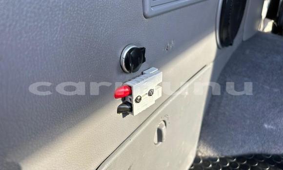 Acheter Occasion Voiture Toyota Land Cruiser Gris à Import - Dubai, Région de la Bouenza Acheter Occasion Voiture Toyota Land Cruiser Gris à Import - Dubai, Région de la Bouenza