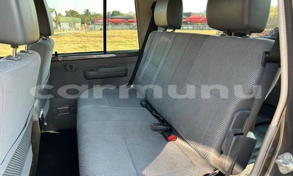 Acheter Occasion Voiture Toyota Land Cruiser Gris à Import - Dubai, Région de la Bouenza Acheter Occasion Voiture Toyota Land Cruiser Gris à Import - Dubai, Région de la Bouenza
