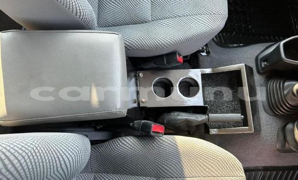 Acheter Occasion Voiture Toyota Land Cruiser Gris à Import - Dubai, Région de la Bouenza Acheter Occasion Voiture Toyota Land Cruiser Gris à Import - Dubai, Région de la Bouenza