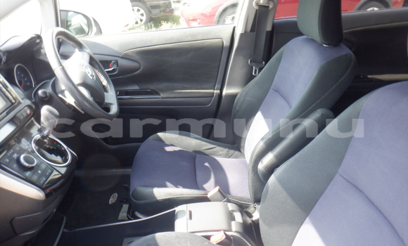 Acheter Occasion Voiture Toyota Wish Blanc à Import - Dubai, Région de la Bouenza Acheter Occasion Voiture Toyota Wish Blanc à Import - Dubai, Région de la Bouenza
