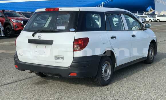 Buy Used Nissan AD White Car in Import - Dubai in Region of Bouenza Buy Used Nissan AD White Car in Import - Dubai in Region of Bouenza