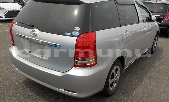 Acheter Occasion Voiture Toyota Wish Gris à Import - Dubai, Région de la Bouenza Acheter Occasion Voiture Toyota Wish Gris à Import - Dubai, Région de la Bouenza