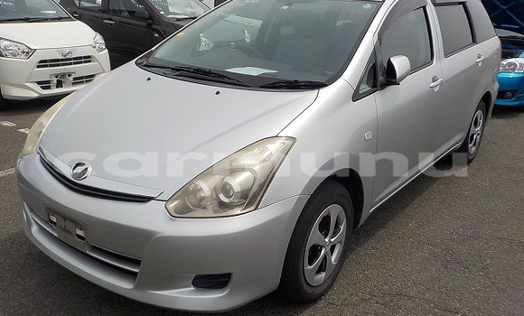 Acheter Occasion Voiture Toyota Wish Gris à Import - Dubai, Région de la Bouenza Acheter Occasion Voiture Toyota Wish Gris à Import - Dubai, Région de la Bouenza