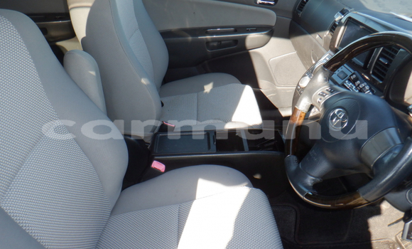 Acheter Occasion Voiture Toyota Wish Gris à Import - Dubai, Région de la Bouenza Acheter Occasion Voiture Toyota Wish Gris à Import - Dubai, Région de la Bouenza