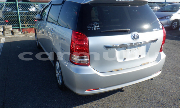 Acheter Occasion Voiture Toyota Wish Gris à Import - Dubai, Région de la Bouenza Acheter Occasion Voiture Toyota Wish Gris à Import - Dubai, Région de la Bouenza
