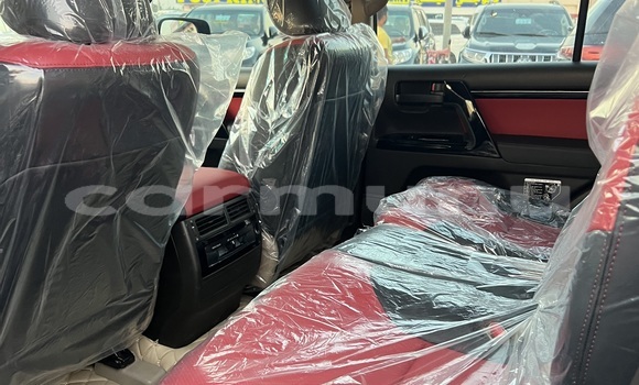 Acheter Occasion Voiture Toyota Land Cruiser Noir à Brazzaville, Commune de Brazzaville Acheter Occasion Voiture Toyota Land Cruiser Noir à Brazzaville, Commune de Brazzaville