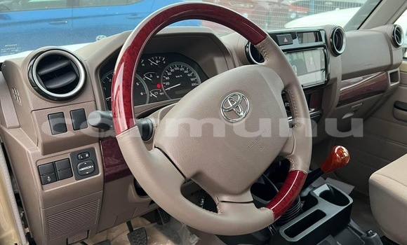Acheter Occasion Voiture Toyota Land Cruiser Marron à Brazzaville, Commune de Brazzaville Acheter Occasion Voiture Toyota Land Cruiser Marron à Brazzaville, Commune de Brazzaville