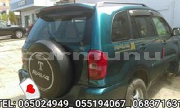 Acheter Occasion Voiture Toyota RAV4 Vert à Brazzaville, Commune de Brazzaville Acheter Occasion Voiture Toyota RAV4 Vert à Brazzaville, Commune de Brazzaville