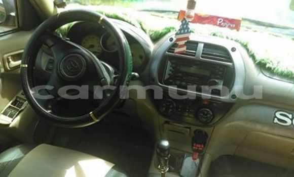 Acheter Occasion Voiture Toyota RAV4 Vert à Brazzaville, Commune de Brazzaville Acheter Occasion Voiture Toyota RAV4 Vert à Brazzaville, Commune de Brazzaville