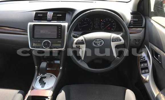 Buy Used Toyota Allion White Car in Import - Dubai in Region of Bouenza Buy Used Toyota Allion White Car in Import - Dubai in Region of Bouenza