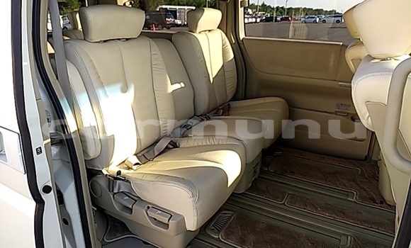 Acheter Occasion Voiture Nissan Elgrand Blanc à Import - Dubai, Région de la Bouenza Acheter Occasion Voiture Nissan Elgrand Blanc à Import - Dubai, Région de la Bouenza