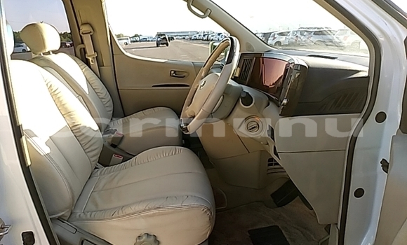 Acheter Occasion Voiture Nissan Elgrand Blanc à Import - Dubai, Région de la Bouenza Acheter Occasion Voiture Nissan Elgrand Blanc à Import - Dubai, Région de la Bouenza