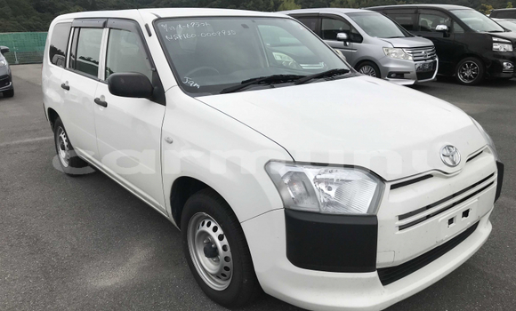 Acheter Occasion Voiture Toyota Probox Blanc à Import - Dubai, Région de la Bouenza Acheter Occasion Voiture Toyota Probox Blanc à Import - Dubai, Région de la Bouenza
