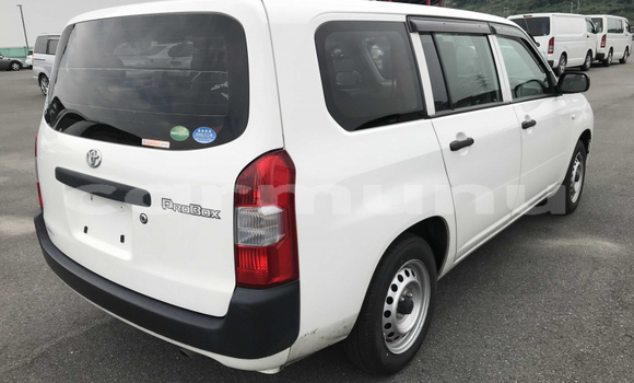 Acheter Occasion Voiture Toyota Probox Blanc à Import - Dubai, Région de la Bouenza Acheter Occasion Voiture Toyota Probox Blanc à Import - Dubai, Région de la Bouenza