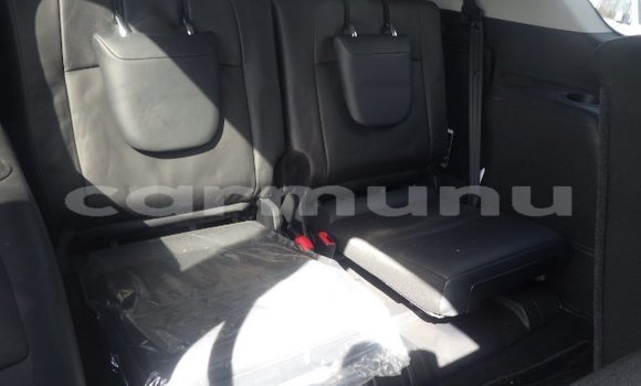 Acheter Occasion Voiture Toyota Land Cruiser Prado Blanc à Import - Dubai, Région de la Bouenza Acheter Occasion Voiture Toyota Land Cruiser Prado Blanc à Import - Dubai, Région de la Bouenza