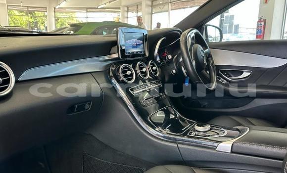 Acheter Occasion Voiture Mercedes-Benz C-klasse AMG Blanc à Import - Dubai, Région de la Bouenza Acheter Occasion Voiture Mercedes-Benz C-klasse AMG Blanc à Import - Dubai, Région de la Bouenza