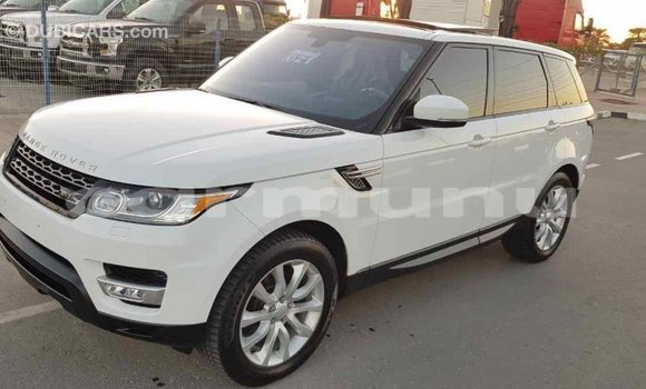 Buy Import Land Rover Range Rover White Car in Import - Dubai in Region of Bouenza Buy Import Land Rover Range Rover White Car in Import - Dubai in Region of Bouenza