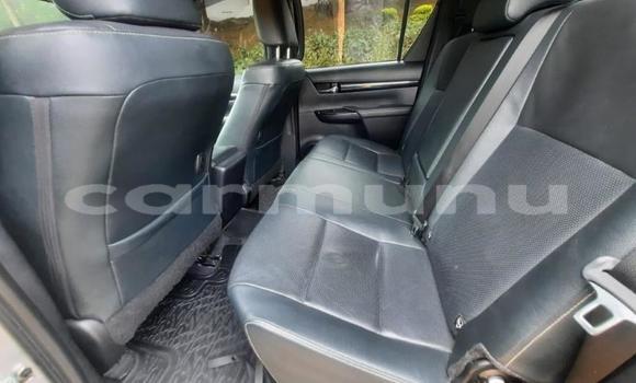 Acheter Occasion Voiture Toyota Hilux Gris à Import - Dubai, Région de la Bouenza Acheter Occasion Voiture Toyota Hilux Gris à Import - Dubai, Région de la Bouenza