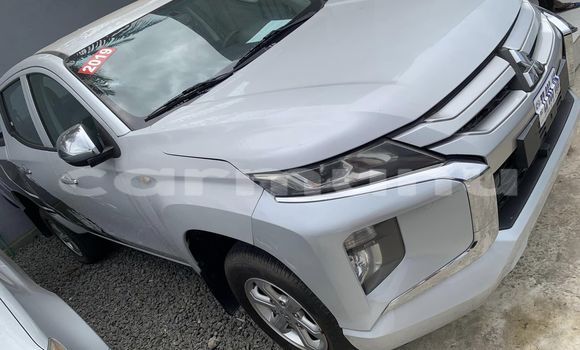 Acheter Occasion Voiture Mitsubishi Pajero Pinin Blanc à Brazzaville, Commune de Brazzaville Acheter Occasion Voiture Mitsubishi Pajero Pinin Blanc à Brazzaville, Commune de Brazzaville