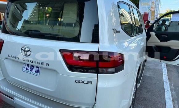 Acheter Occasion Voiture Mitsubishi Pajero Pinin Blanc à Brazzaville, Commune de Brazzaville Acheter Occasion Voiture Mitsubishi Pajero Pinin Blanc à Brazzaville, Commune de Brazzaville