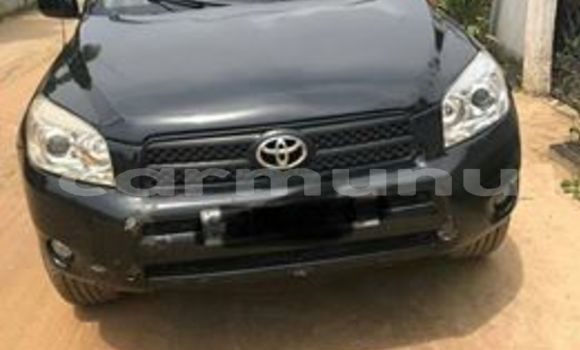 Acheter Occasion Voiture Toyota RAV4 Noir à Brazzaville, Commune de Brazzaville Acheter Occasion Voiture Toyota RAV4 Noir à Brazzaville, Commune de Brazzaville